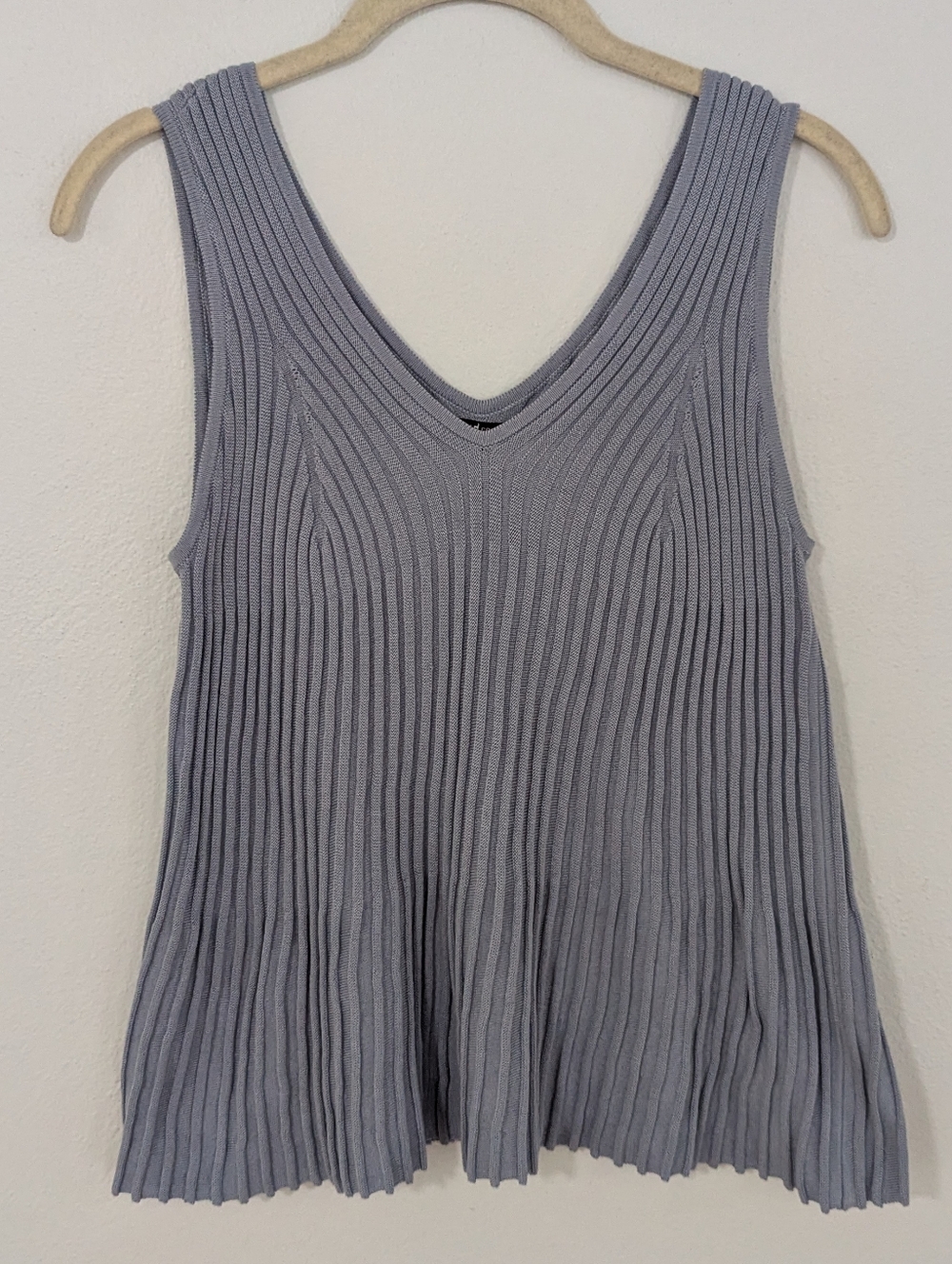 Peruvian Connection Ribbed Tank Top V Neck Knit Stretchy Dusty Blue Small S